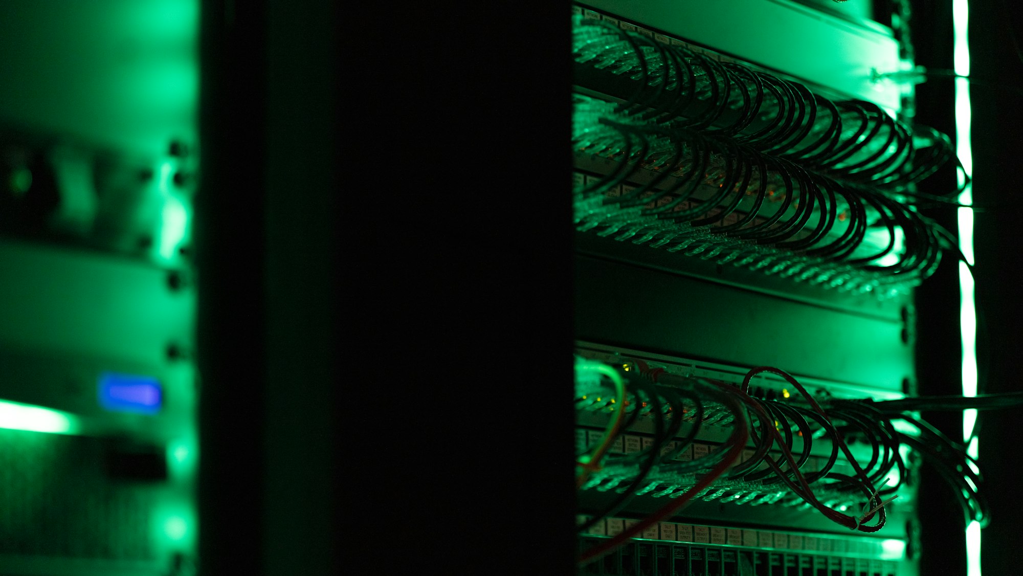 Rack infrastructure in a dark server room